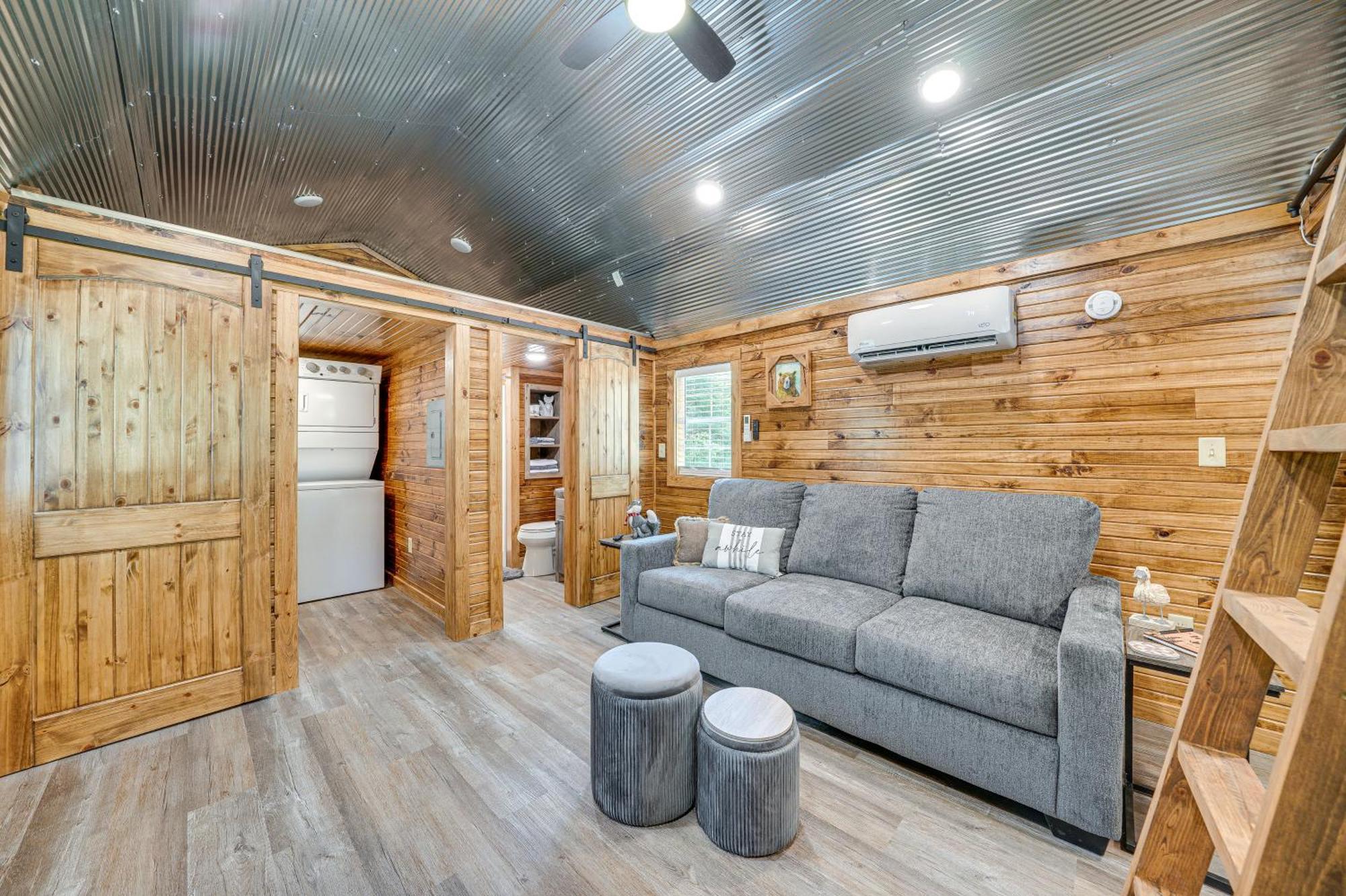 Appartement Couples In About 5 Mi To Downtown! *